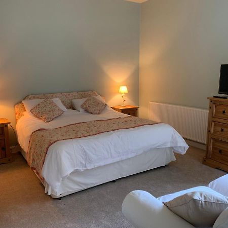 Boulston Manor Pensionat Haverfordwest Exteriör bild