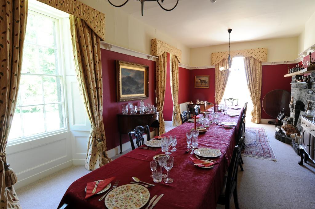 Boulston Manor Pensionat Haverfordwest Exteriör bild