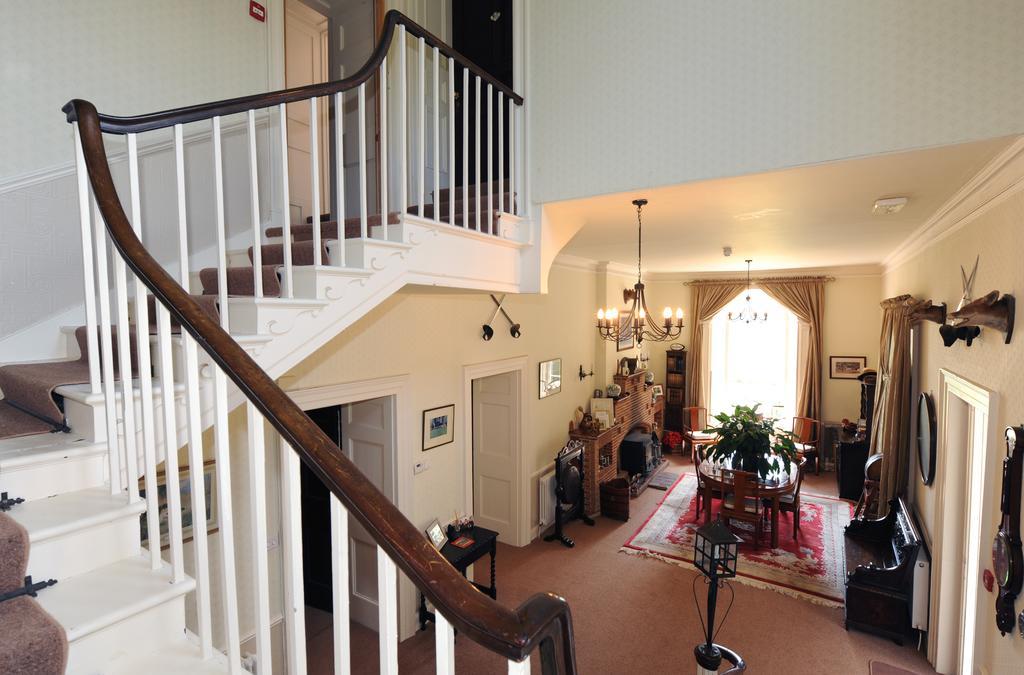 Boulston Manor Pensionat Haverfordwest Exteriör bild